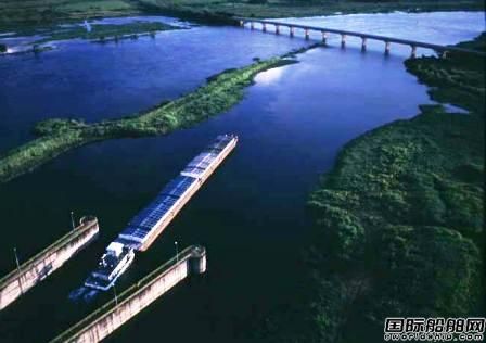 振華重工獲百船大單新年“紅包”