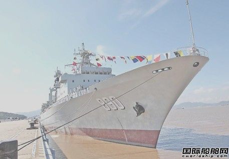 滬東中華2萬噸巢湖艦入列東海艦隊(duì)