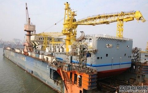 廣東中遠船務海洋輔助鉆井船下水 