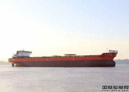 舟山中遠船務(wù)首制152000噸穿梭油輪下水