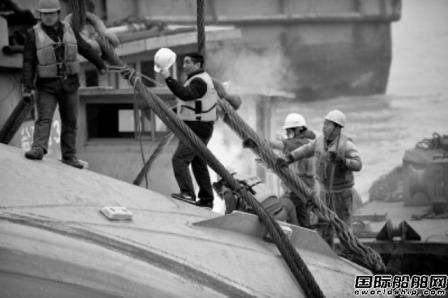 神舟機械一艘新造船自沉22人遇難