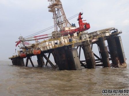 長宏國際廢棄平臺舟山海域進水傾斜