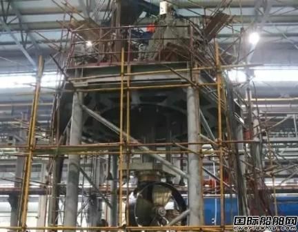 武漢船機研制成功國內首套伸縮式全回轉舵槳