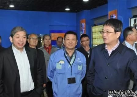 太平船務(wù)執(zhí)行總裁張松聲造訪揚(yáng)子江船業(yè)