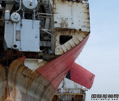 2016年集裝箱船拆解加快