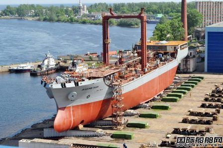 蘇聯解體后俄羅斯海軍首艘油船下水