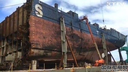 “德翔臺北”輪拆解時發生火災