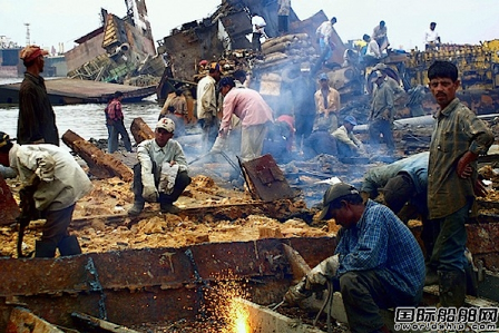 7-8年船齡集裝箱船或將拆解