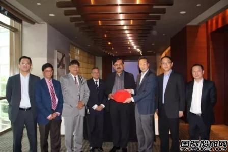 梁巖峰會見孟加拉共和國航運部長