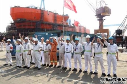 廣東中遠船務“海洋地質十號”出海試航