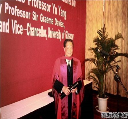 100q¾҇촬IλԺʿ