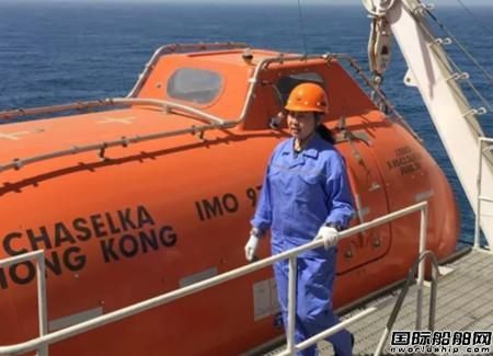 關英華：造大船的巾幗“設計師”