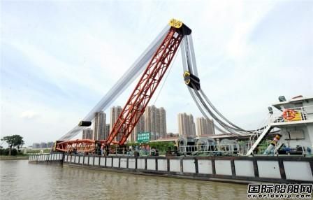 江蘇海事最大內河打撈船“蘇州救撈01”試航