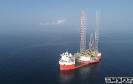 26000噸自航半潛船“華盛龍”輪首航成功