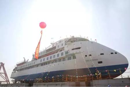 中國首艘！國產極地探險郵輪下水