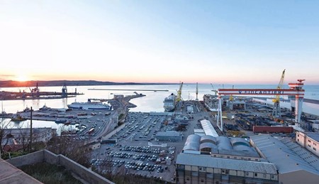 芬坎蒂尼的造船“日不落帝國”