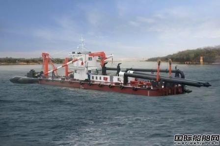 益陽中海船舶一艘1600型拼裝斗輪式環保挖泥船下水