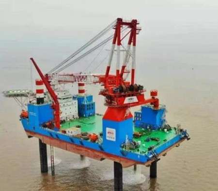 “鐵建風電01”風電安裝船順利完成全程升降試驗