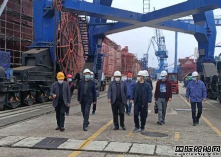 宜昌船廠與長江宜昌航道工程局共商戰略合作