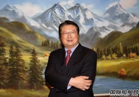 胡問鳴，“南北船”的功臣還是罪人？