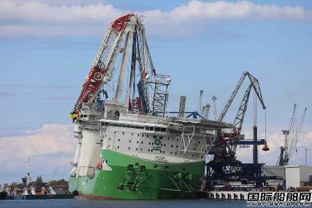 全球最大風電安裝船啟動起重機“斷臂”維修工程