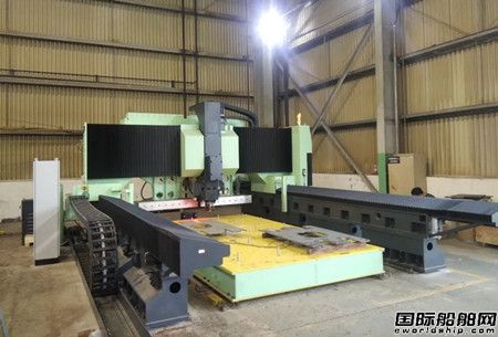 十一所研制成功船用肋板自由邊智能打磨裝備