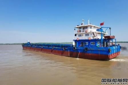 青山船廠改造2艘植物油運輸船完工離廠