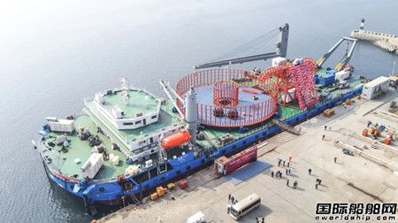 中集來(lái)福士改造“潤(rùn)能168”布纜船項(xiàng)目完工交付