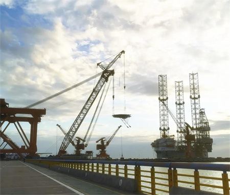 “新振浮7”輪圓滿完成外高橋造船H1349項目獲業(yè)主肯定