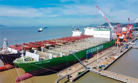 舟山中遠(yuǎn)海運(yùn)重工完成“EVER LIVING”輪改裝工程