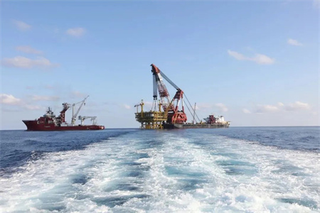 亞洲第一深水導(dǎo)管架平臺“海基一號”建設(shè)完工