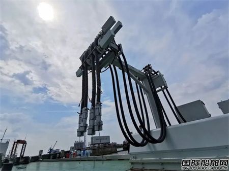 世界首艘純超級電容動力渡輪抵達上海