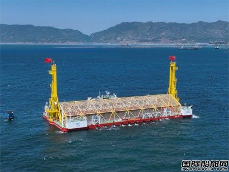 振華重工自主設計研發“振漁2號”新型海魚養殖平臺啟動運營