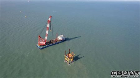 首戰告捷!華西海工“浩博海工”號4000t浮吊船風電行業首秀