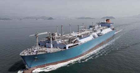 歐洲高價搶租FSRU繼續(xù)狂囤LNG