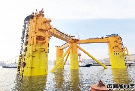 中海油深遠海浮式風電平臺“海油觀瀾號”起航