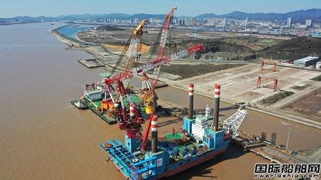 長宏國際完成國內最高風電安裝船“鐵建風電01”輪改造獲船東贊譽
