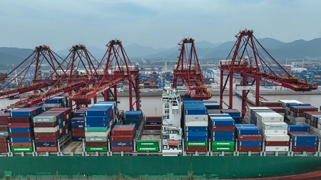 中遠海控預計上半年凈利降超七成，集裝箱航運收入同比下降