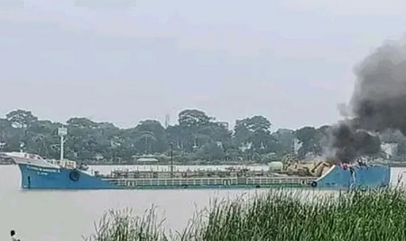 孟加拉國一艘油輪連續爆炸！4名船員死亡14人受傷