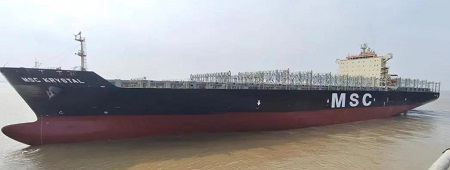 上海中遠海運重工完成克里斯托輪球鼻艏換新工程
