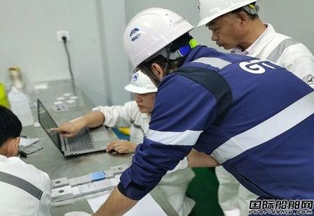 ���̹��I���T����LNG���͜ؼ��Ќ��@�״��J�C