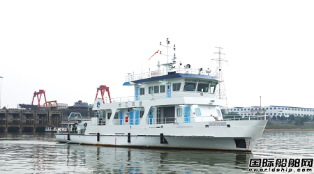 湘船重工交付30米級純電測量船“航道06202”輪