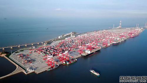 臨港新片區實現“物流加工”方式混兌調和政策落地