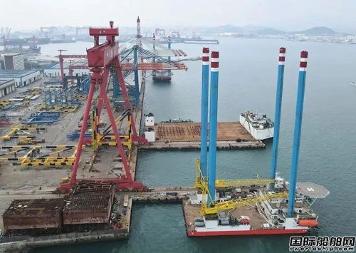 武漢船機自主設計建造作業支持平臺完成傾斜試驗