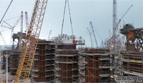 海油工程承建超深水水下設(shè)備項(xiàng)目首套吸力錨完成總裝
