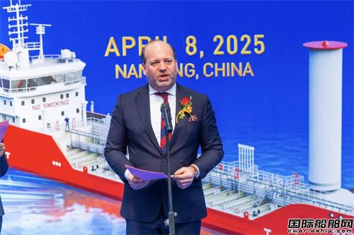 象嶼海裝3850噸雙相不銹鋼化學品船首制船開工