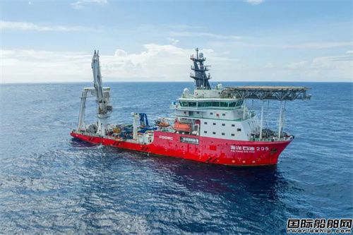 海油工程“海洋石油295”船首次赴文萊作業