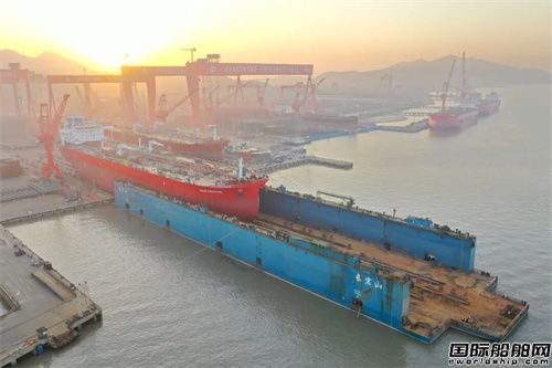 長宏國際為NAVIOS建造第三艘11.5萬噸油船下水