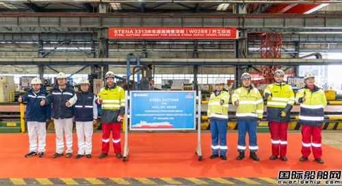 ̹ISStena15Ҹ߶˿͝L_