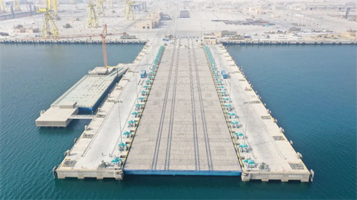 全球最大升船機就位！中企助力沙特“超級船廠”邁入新階段